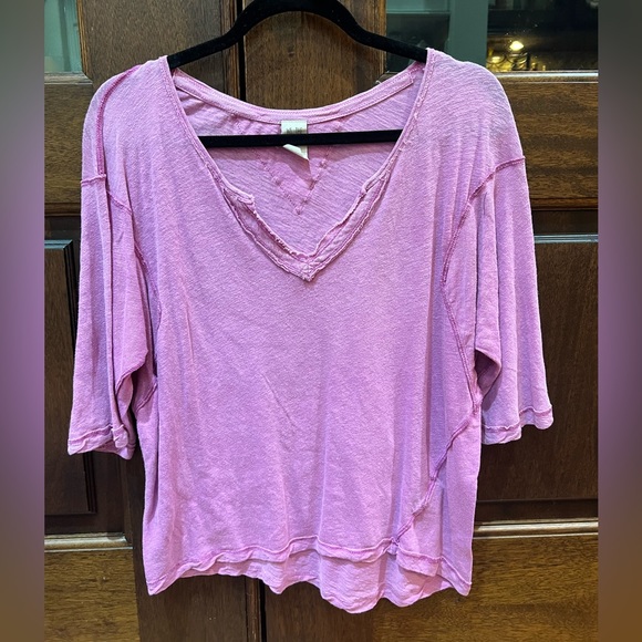 Free People Tee - Picture 1 of 3